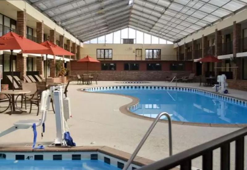 Vettecity Hotel Bowling Green Buitenkant foto